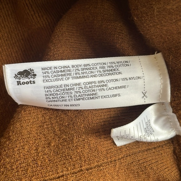 Roots Cozy Cashmere Luxe Pintuck Pants - Picture 10 of 10